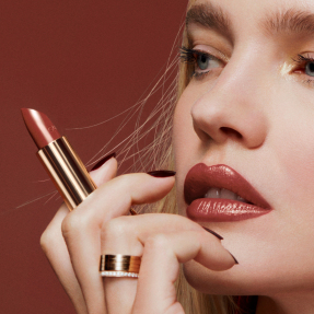 ROUGE G THE REFILL-THE CUSTOMISABLE ULTRA-CARE LIPSTICK | 919 Le Rouge Cassis - Satin