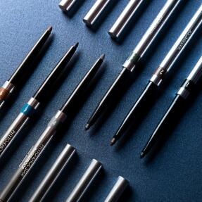 PHYTO-KHOL STAR WATERPROOF | 0,3gr 1 Matte Onyx