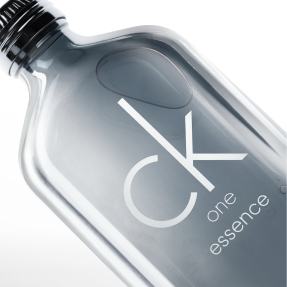 ONE ESSENCE EAU DE PARFUM | 200ml