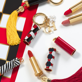 THE LIPSTICK CAP | Red Tartan