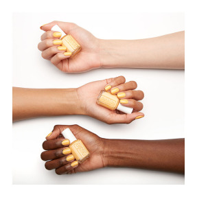 ESSIE COLOR 677 CHECK YOUR BAGGAGE | 13,5ml