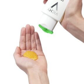 DERCOS ΑΝΤΙΠΙΤΥΡΙΔΙΚΟ ΣΑΜΠΟΥΑΝ ΓΙΑ ΞΗΡΑ ΜΑΛΛΙΑ | 200ml