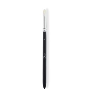 DIOR BACKSTAGE SMALL EYESHADOW BLENDING BRUSH N°22