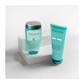 RESISTANCE BAIN EXTENTIONISTE ΣΑΜΠΟΥΑΝ ΕΠΑΝΟΡΘΩΣΗΣ ΓΙΑ ΠΙΟ ΜΑΚΡΙΑ ΚΑΙ ΔΥΝΑΤΑ ΜΑΛΛΙΑ | 250ml