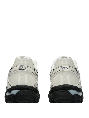 ΓΥΝΑΙΚΕΙΑ SNEAKERS GEL-CUMULUS 16 | Λευκό/Μαύρο 41.5