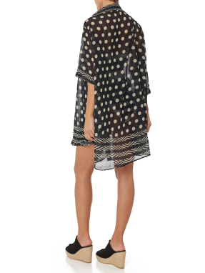 ΓΥΝΑΙΚΕΙΑ ΠΟΥΚΑΜΙΣΑ | Ασπρόμαυρο S