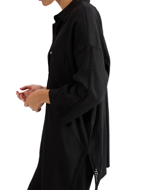 ΓΥΝΑΙΚΕΙΟ ΠΟΥΚΑΜΙΣΟ | Μαύρο EU 44