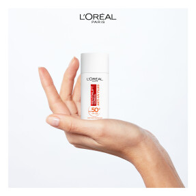 REVITALIFT CLINICAL VITAMIN C ΚΑΘΗΜΕΡΙΝΗ ΚΡΕΜΑ ΠΡΟΣΤΑΣΙΑΣ ΜΕ UV | 50ml