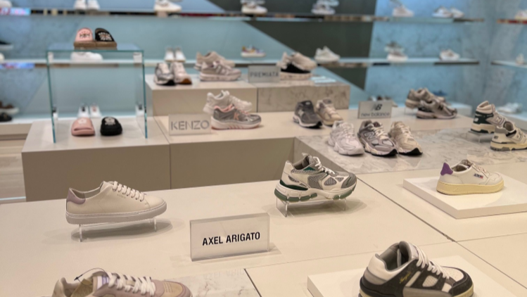 stores-cosmos-shoes-aug24