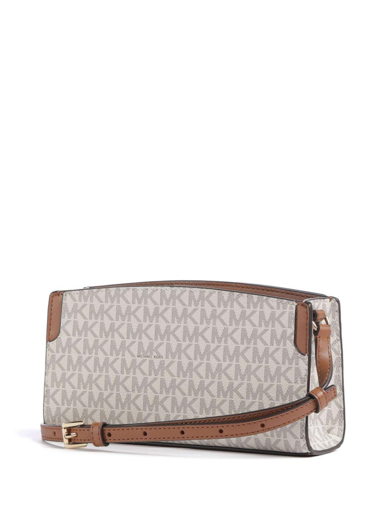 ΓΥΝΑΙΚΕΙΑ ΤΣΑΝΤΑ ΧΙΑΣΤΙ  1