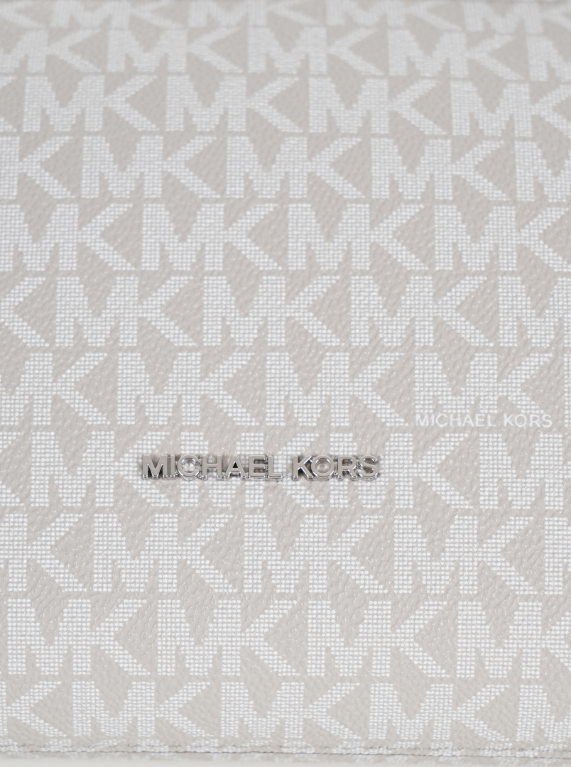 ΓΥΝΑΙΚΕΙΑ ΤΣΑΝΤΑ ΧΙΑΣΤΙ 3