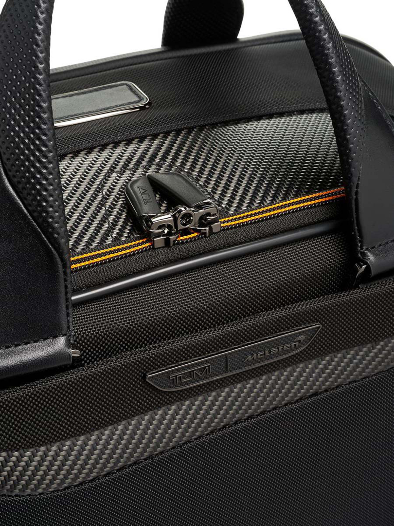 ΤΣΑΝΤΑ ΤΑΞΙΔΙΟΥ MCLAREN QUANTUM  4