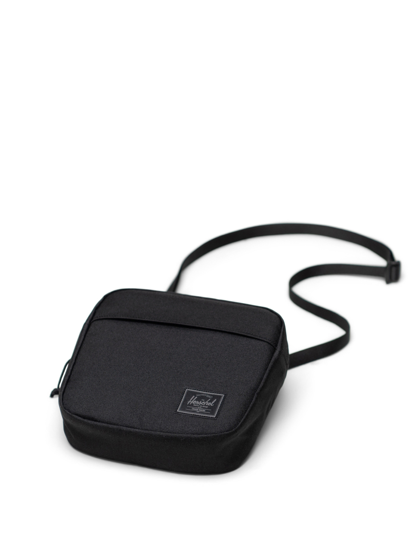 ΤΣΑΝΤΑ ΧΙΑΣΤΙ CLASSIC CROSSBODY 1