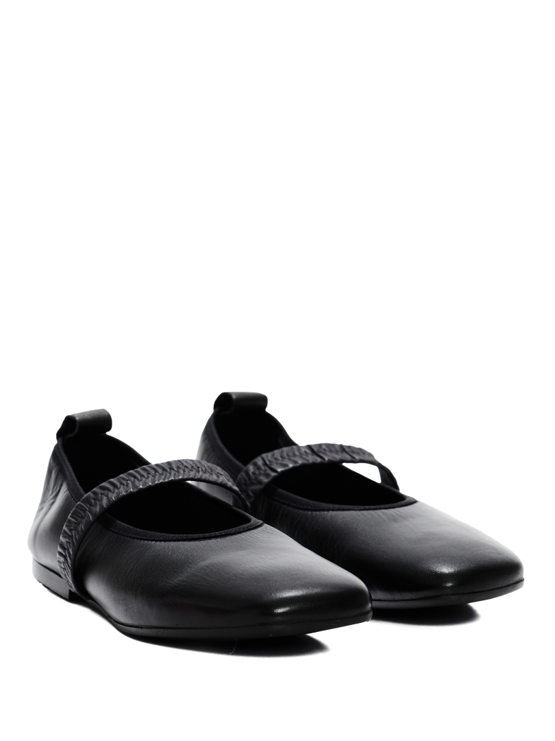 ΓΥΝΑΙΚΕΙΕΣ ΜΠΑΛΑΡΙΝΕΣ 1