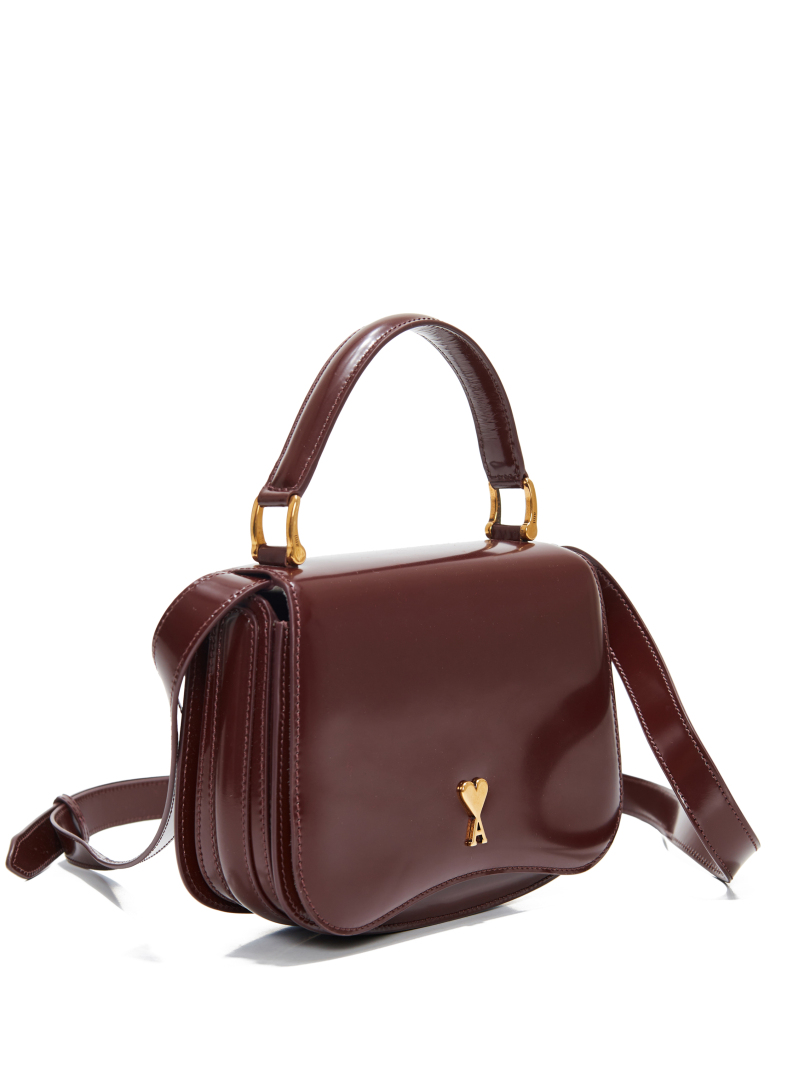 ΓΥΝΑΙΚΕΙΑ ΤΣΑΝΤΑ ΧΕΙΡΟΣ 2