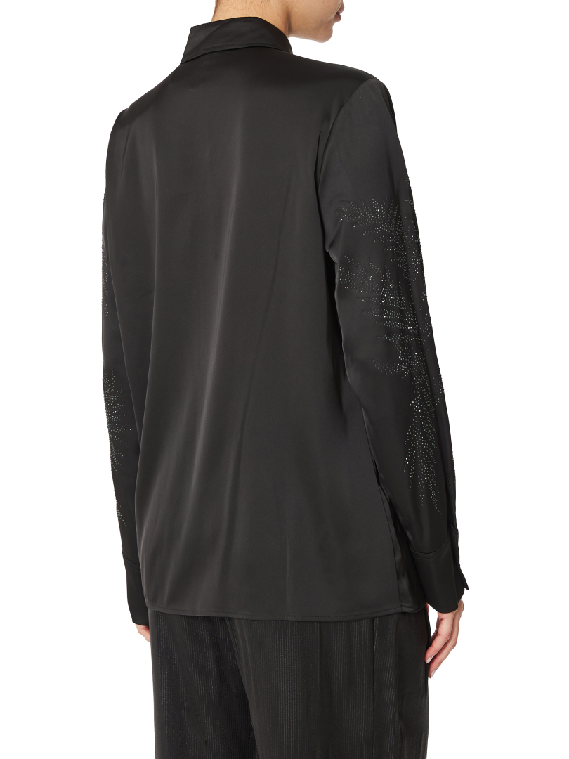 ΓΥΝΑΙΚΕΙΟ ΠΟΥΚΑΜΙΣΟ  2