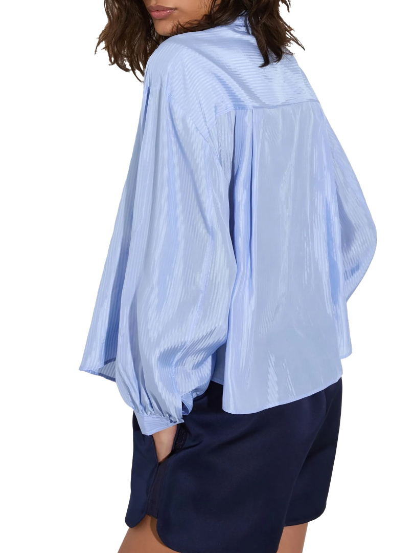 ΓΥΝΑΙΚΕΙΟ ΠΟΥΚΑΜΙΣΟ 2