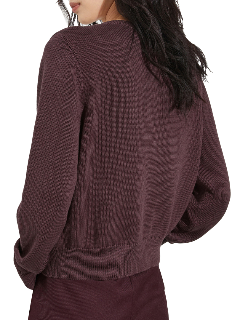 ΓΥΝΑΙΚΕΙΑ ΠΛΕΚΤΗ ΖΑΚΕΤΑ 2