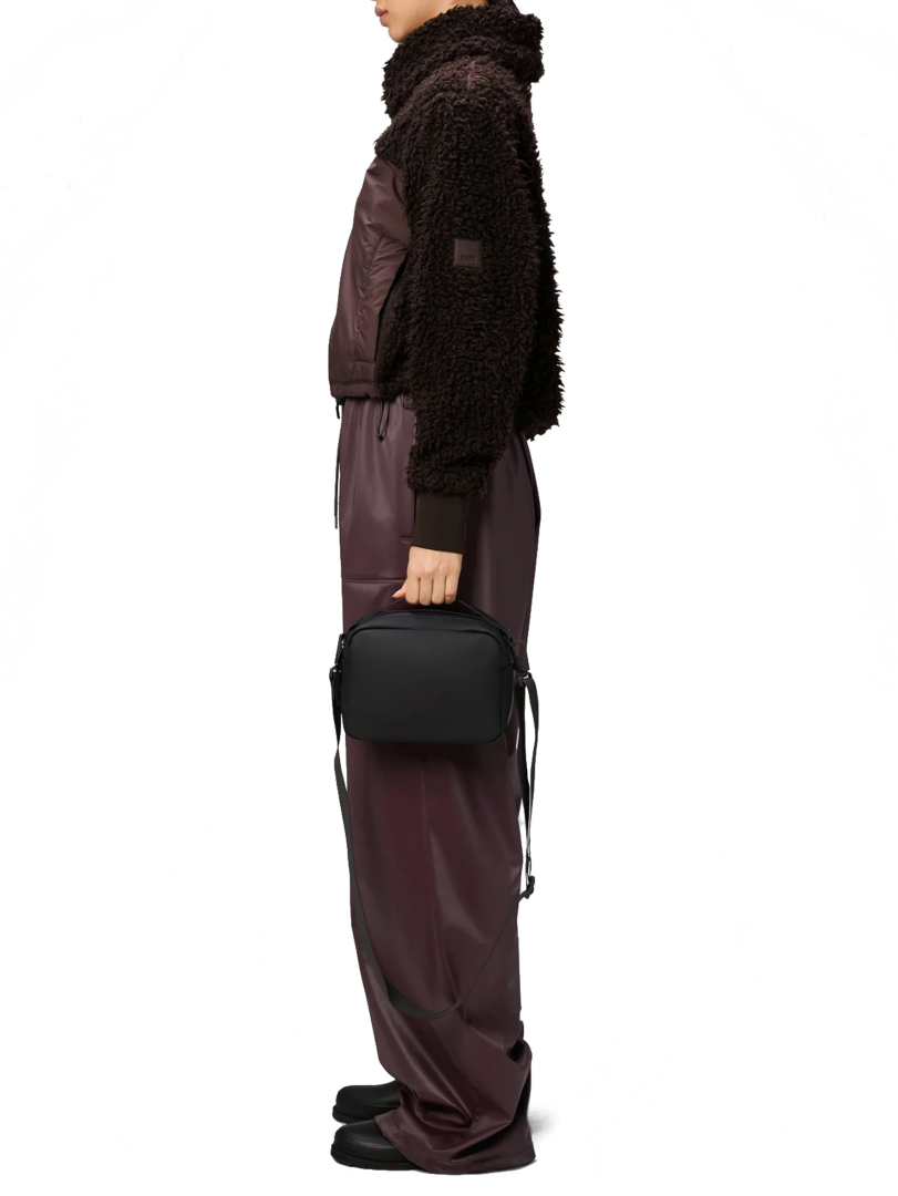 ΓΥΝΑΙΚΕΙΑ ΤΣΑΝΤΑ ΧΙΑΣΤΙ BOX 2