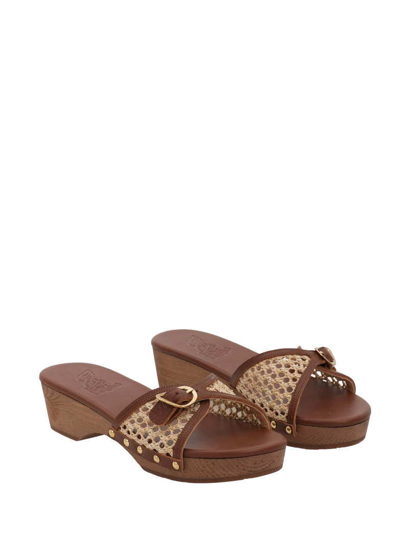 ΓΥΝΑΙΚΕΙΑ MULES OMONIA  1