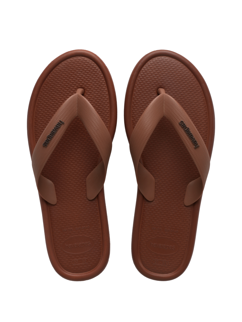 ΓΥΝΑΙΚΕΙΕΣ ΣΑΓΙΟΝΑΡΕΣ 2