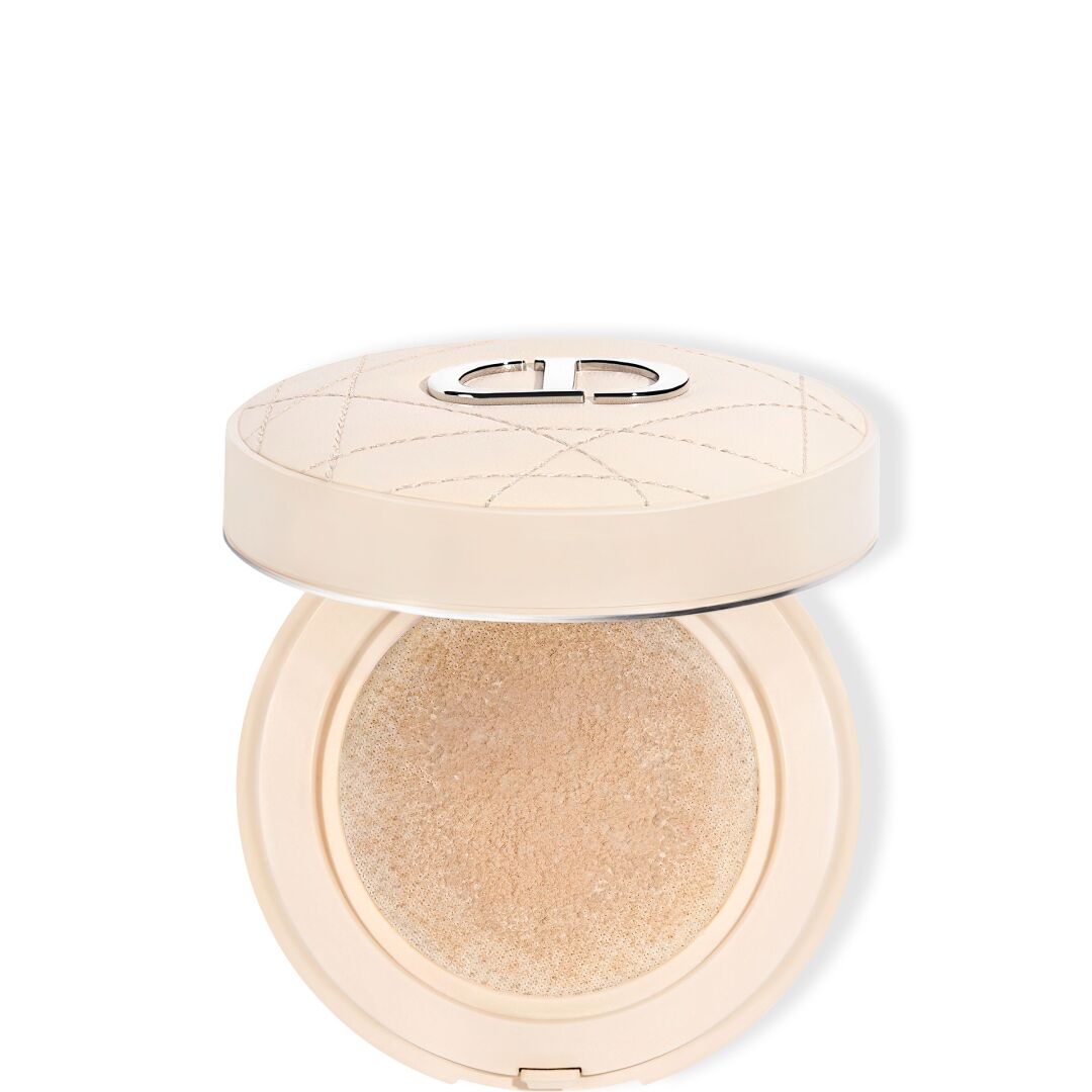 DIOR FOREVER CUSHION POWDER   0