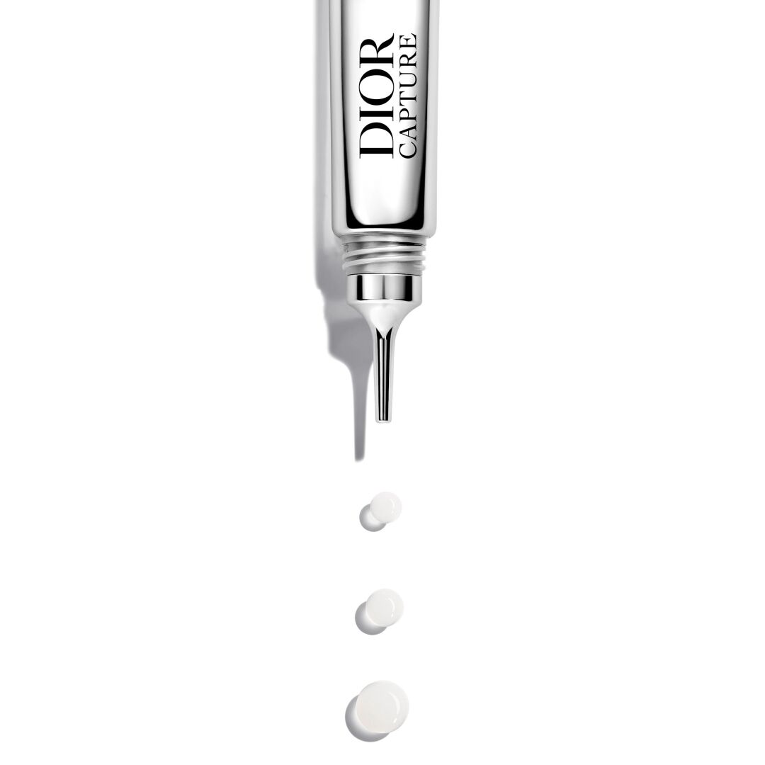 DIOR CAPTURE HYALUSHOT ADVANCED WRINKLE CORRECTOR BOOSTING SKINCARE 1