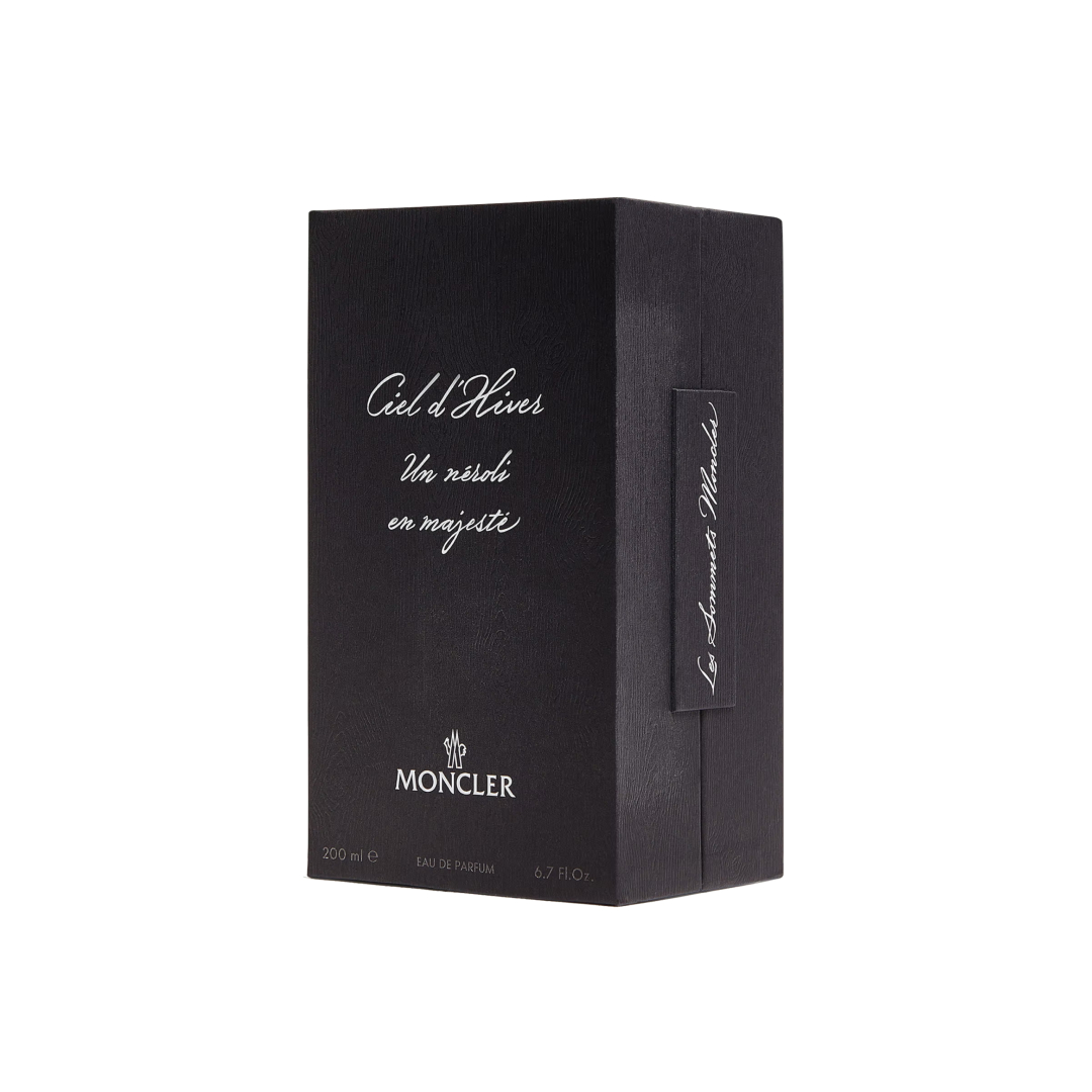 MONCLER COLLECTION CIEL D'HIVER 2