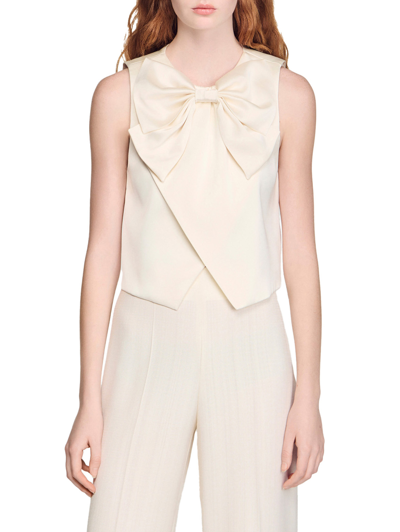 ΓΥΝΑΙΚΕΙΟ ΣΑΤΕΝ ΤΟΠ ΜΕ ΦΙΟΓΚΟ 1