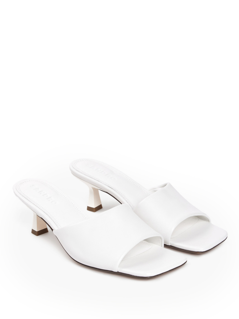 ΓΥΝΑΙΚΕΙΑ MULES  1