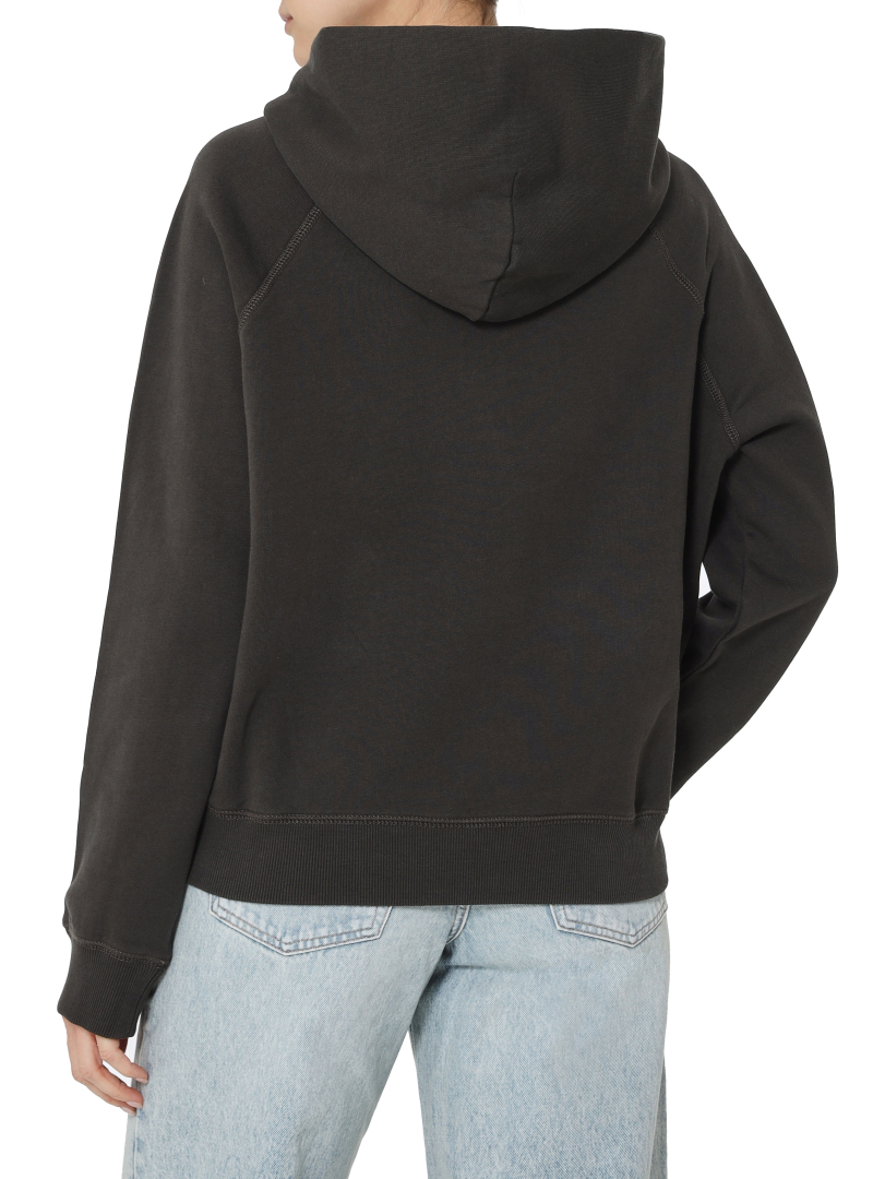 ΓΥΝΑΙΚΕΙΟ ΦΟΥΤΕΡ 2