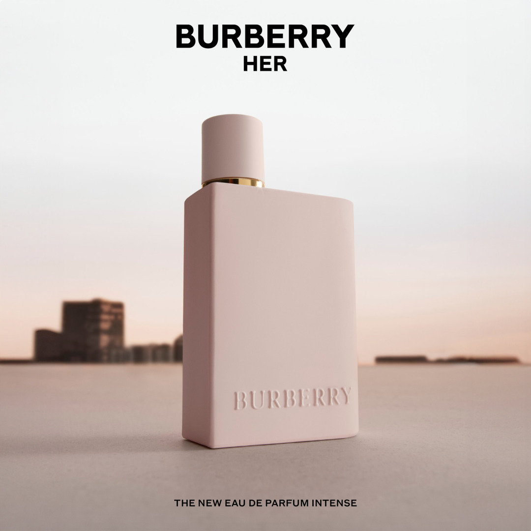 BURBERRY HER EAU DE PARFUM INTENSE 8