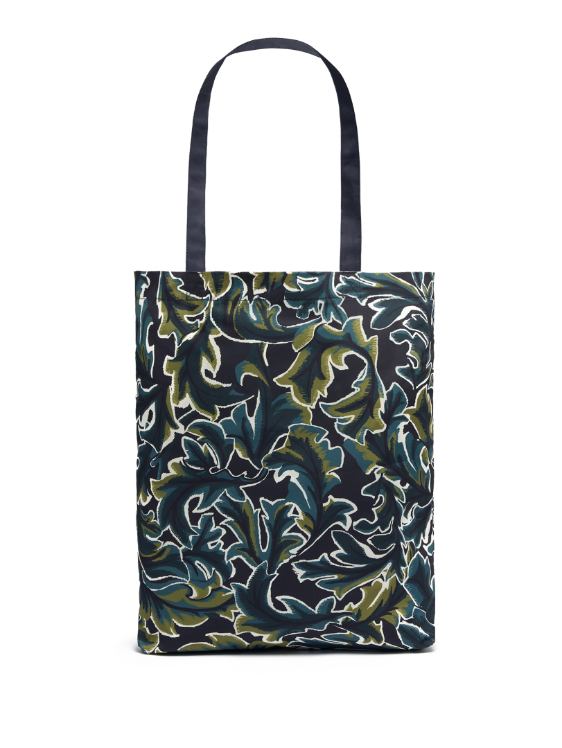 ΓΥΝΑΙΚΕΙΑ ΤΣΑΝΤΑ ΩΜΟΥ 1