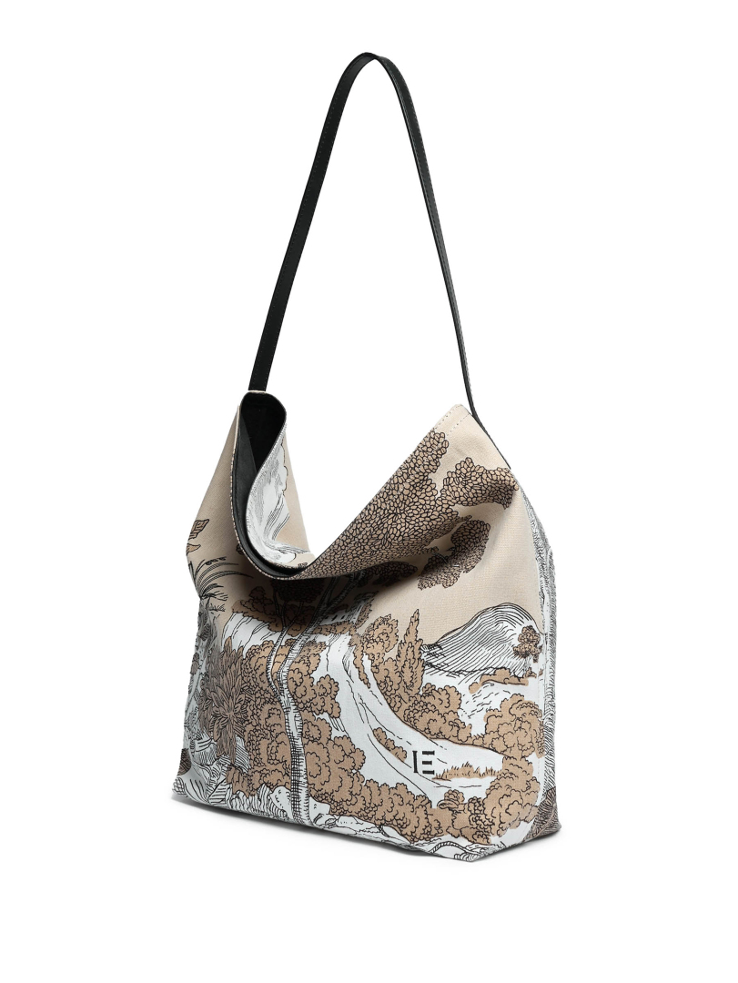 ΓΥΝΑΙΚΕΙΑ ΤΣΑΝΤΑ ΩΜΟΥ 1