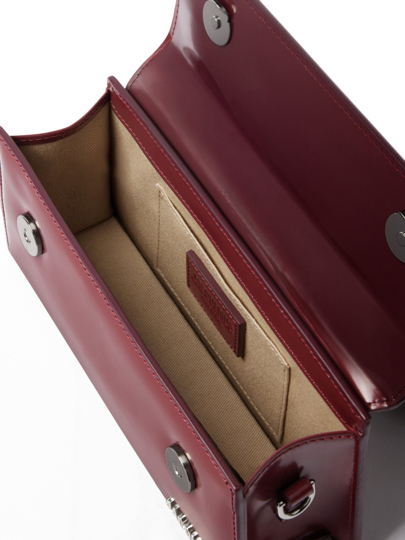 ΓΥΝΑΙΚΕΙΑ ΤΣΑΝΤΑ ΧΕΙΡΟΣ THE LONG CHIQUITO  2