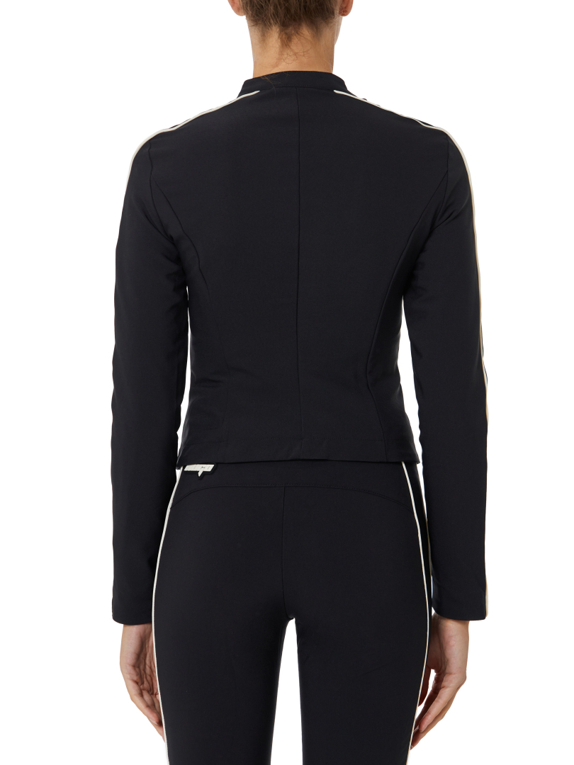 ΓΥΝΑΙΚΕΙΑ ΖΑΚΕΤΑ 3