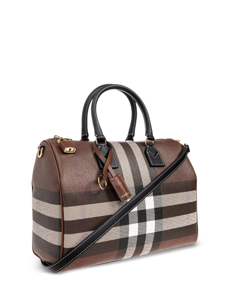 ΓΥΝΑΙΚΕΙΑ ΤΣΑΝΤΑ ΧΕΙΡΟΣ 2