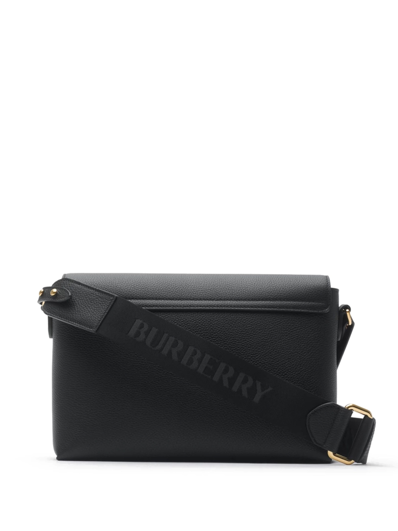 ΓΥΝΑΙΚΕΙΑ ΔΕΡΜΑΤΙΝΗ ΤΣΑΝΤΑ ΧΙΑΣΤΙ  1