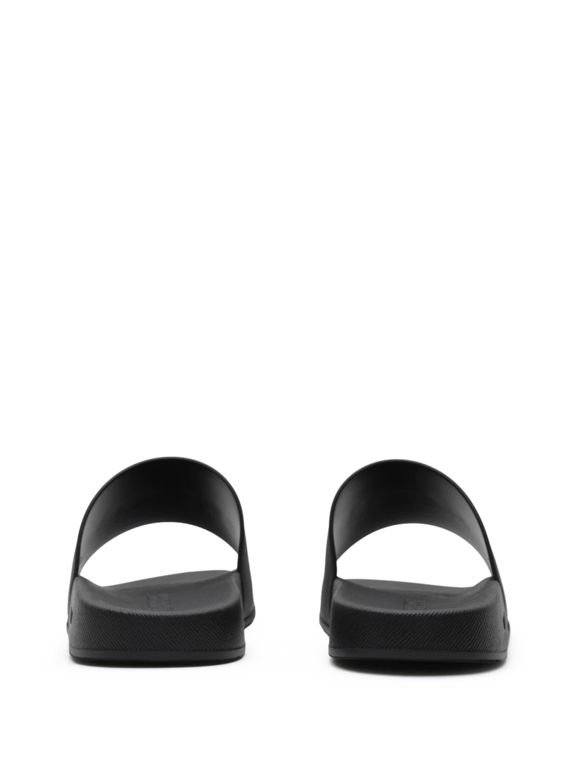 ΑΝΔΡΙΚΕΣ ΣΑΓΙΟΝΑΡΕΣ 3