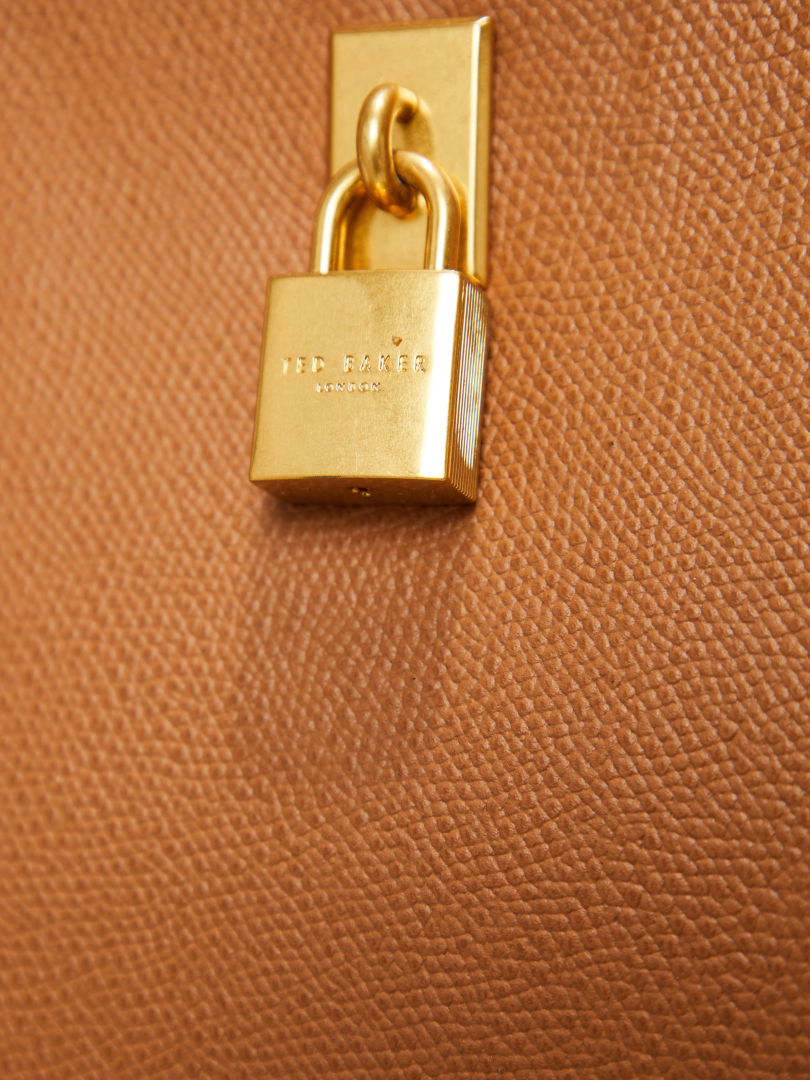 ΓΥΝΑΙΚΕΙΑ ΤΣΑΝΤΑ TOTE LONDON 3