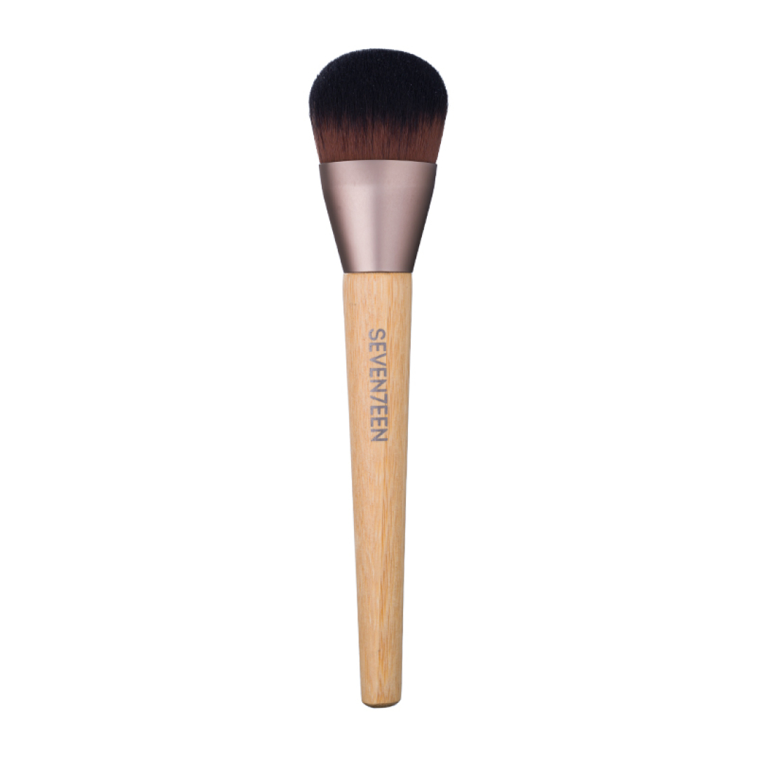 QUICKY FOUNDATION BRUSH WITH BAMBOO HANDLE 1