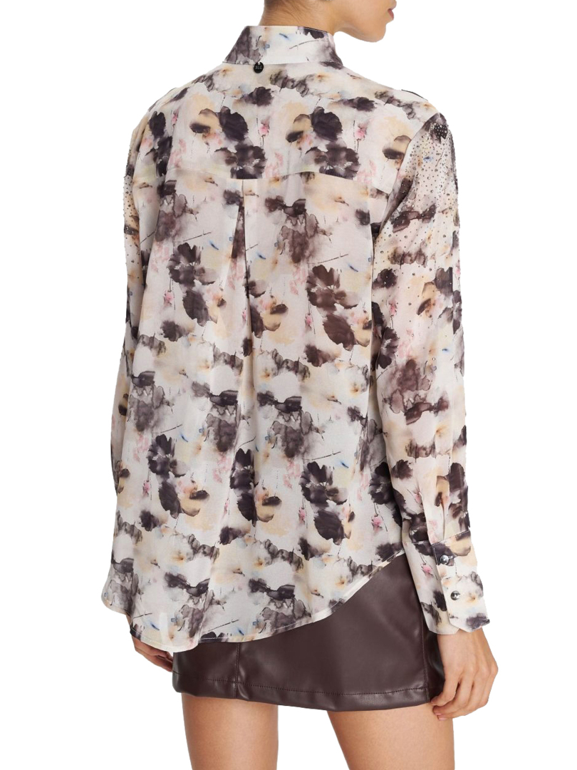 ΓΥΝΑΙΚΕΙΟ ΠΟΥΚΑΜΙΣΟ  2