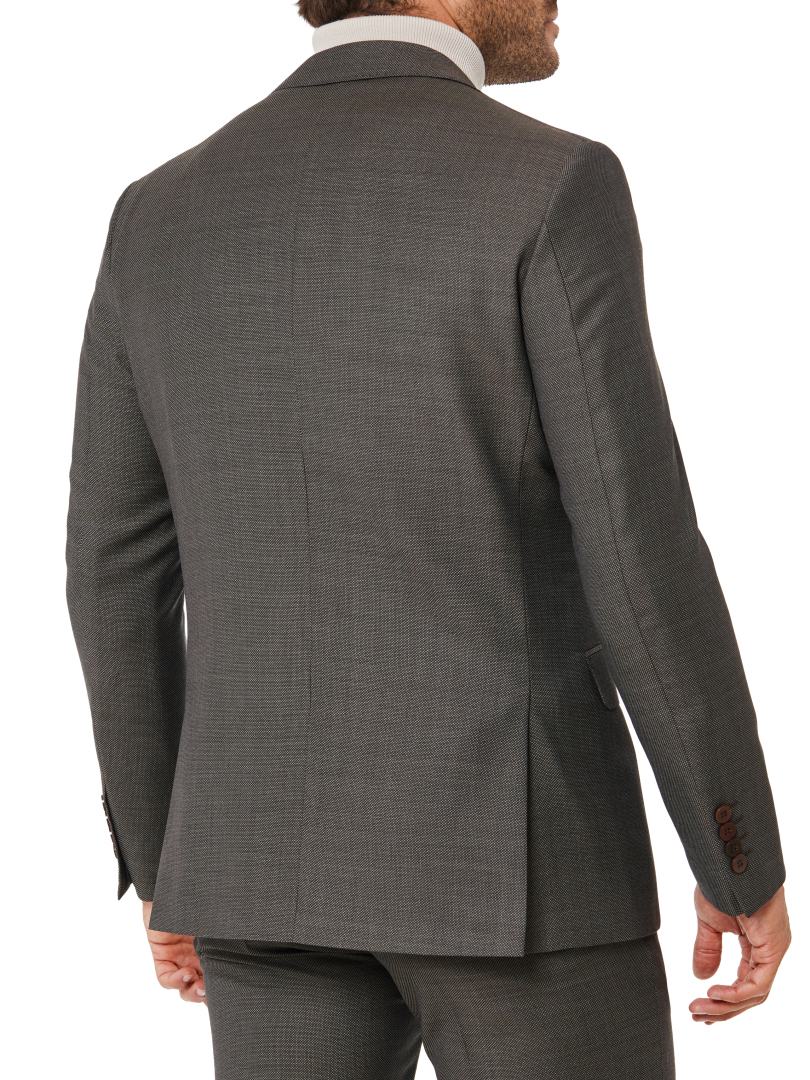 ΑΝΔΡΙΚΟ ΚΟΣΤΟΥΜΙ 4