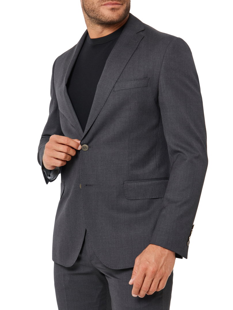 ΑΝΔΡΙΚΟ ΚΟΣΤΟΥΜΙ 3