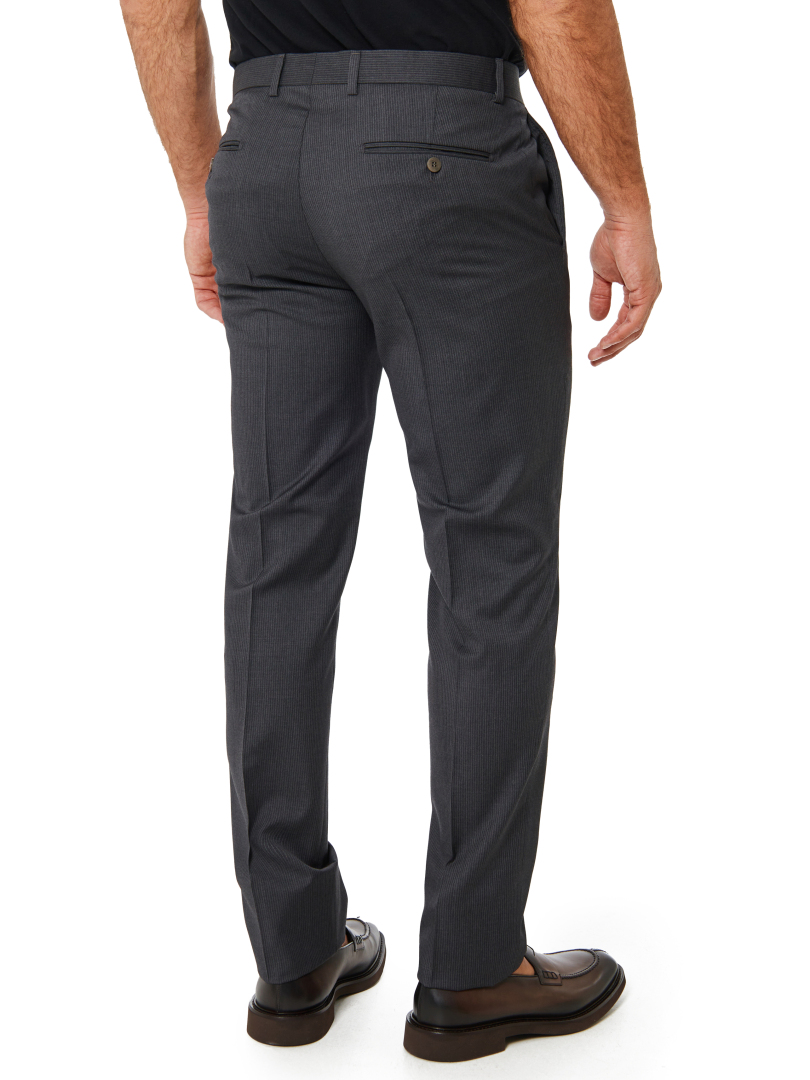 ΑΝΔΡΙΚΟ ΚΟΣΤΟΥΜΙ 6