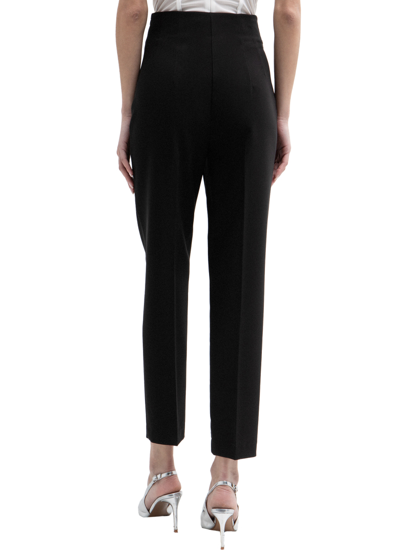 ΓΥΝΑΙΚΕΙΟ ΠΑΝΤΕΛΟΝΙ ΨΗΛΟΜΕΣΟ 3