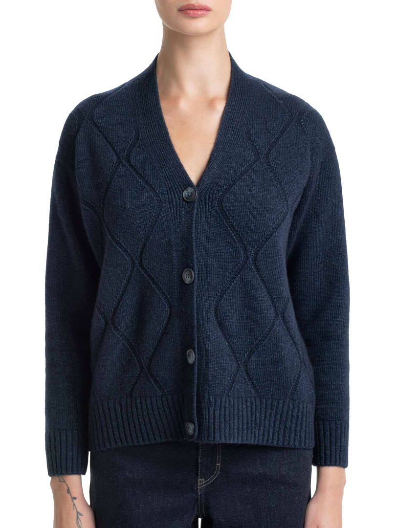 ΓΥΝΑΙΚΕΙΑ ΖΑΚΕΤΑ  1