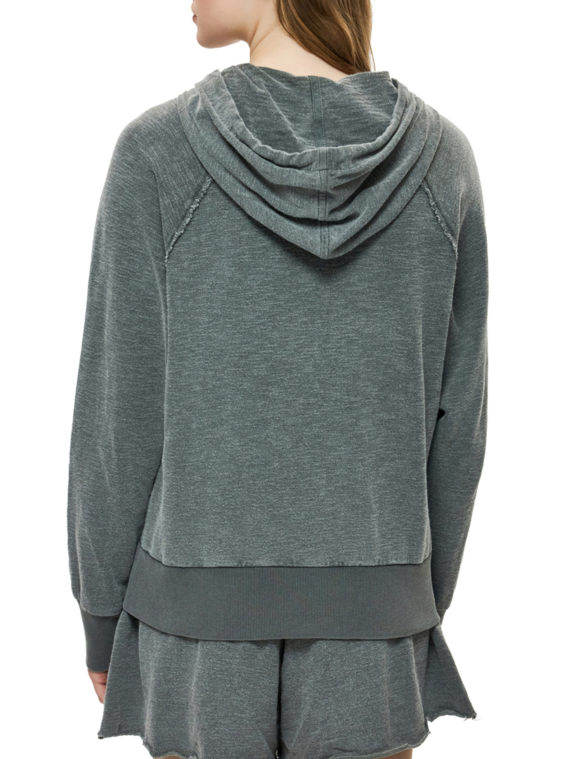 ΓΥΝΑΙΚΕΙΑ ΖΑΚΕΤΑ  2