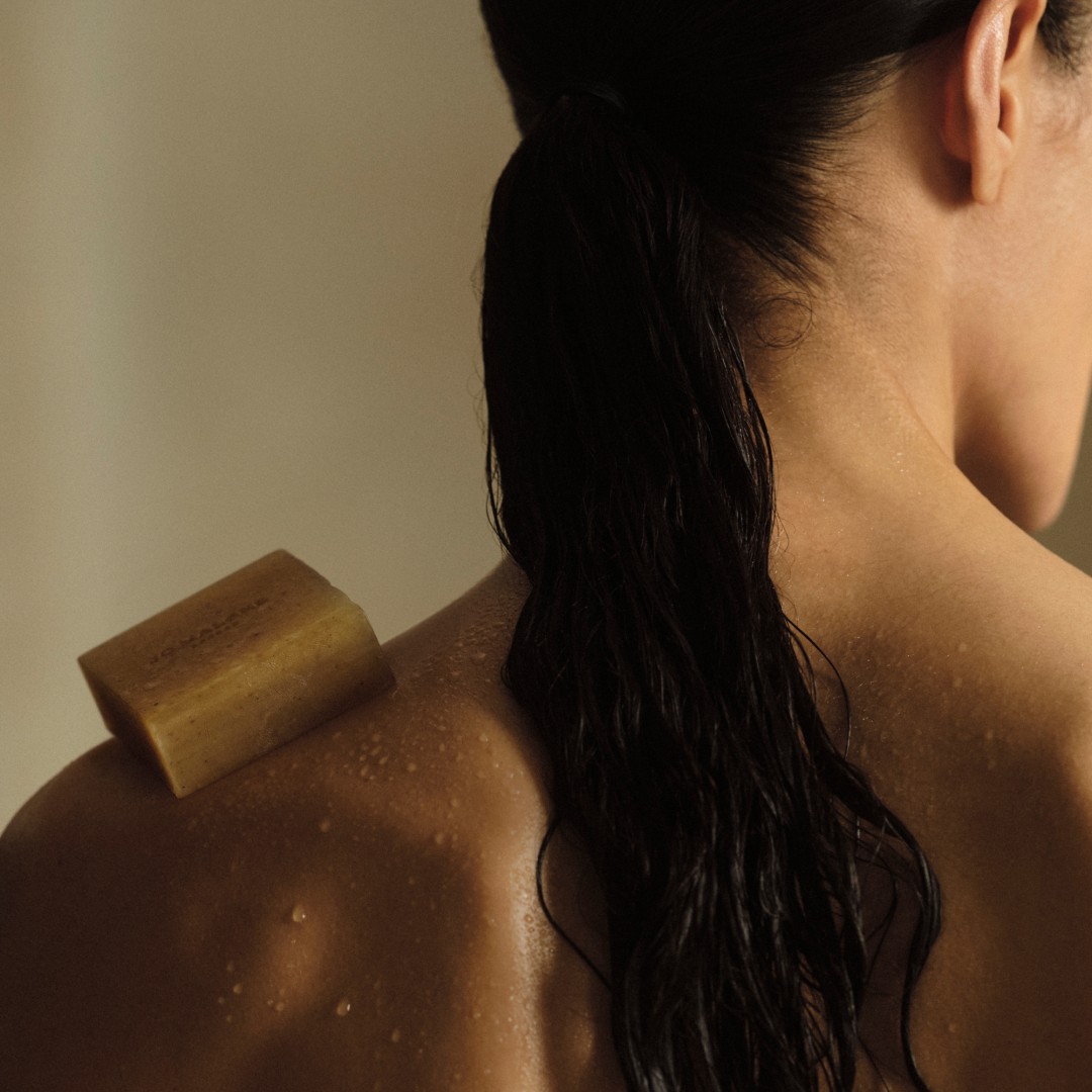 REVITILISE EXFOLIATING SOAP 2