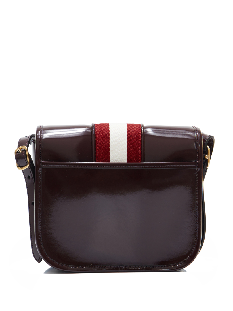 ΓΥΝΑΙΚΕΙΑ ΤΣΑΝΤΑ ΩΜΟΥ 1